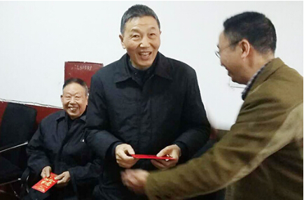 感恩老人,從我做起,從身邊做起! 感恩老人,從我做起,從身邊做起!