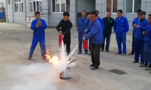 江海環(huán)保組織開展消防安全演練 嚴把防火安全關 江海環(huán)保組織開展消防安全演練 嚴把防火安全關